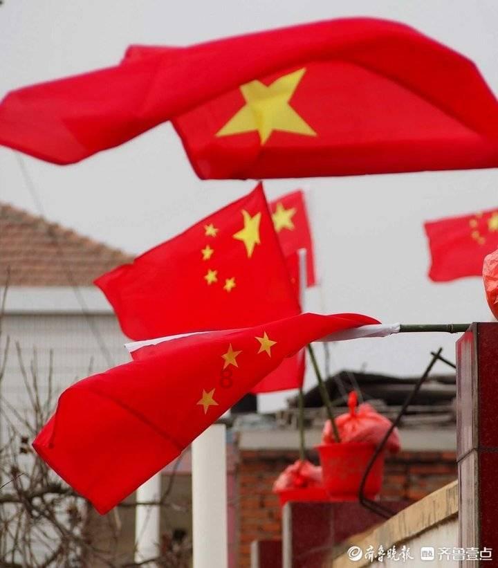 强强联手,成都市地方志办与成都传媒集团签署战略协议